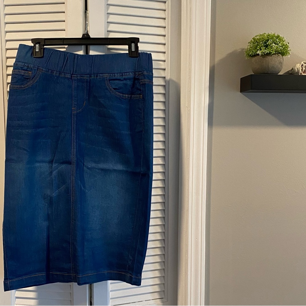 NWT denim skirt